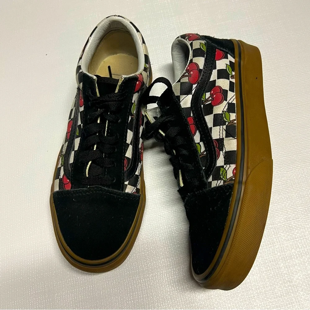 Vans‎ Old School cherry checker sneakers size 6.5